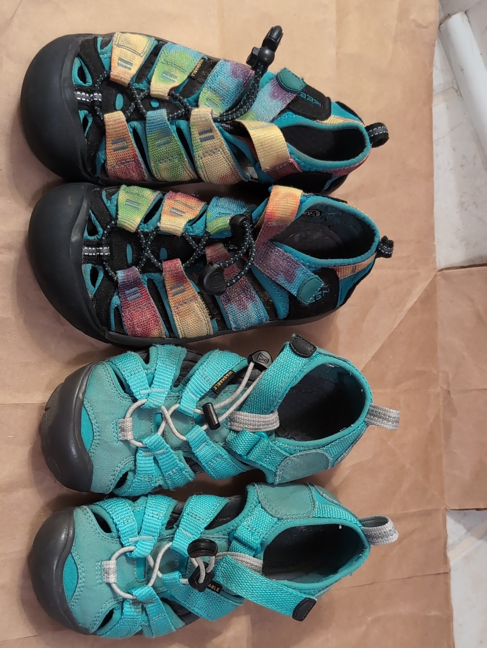 Keen Kids Dual-Pair Sandal Sneakers in Teal and Multicolor